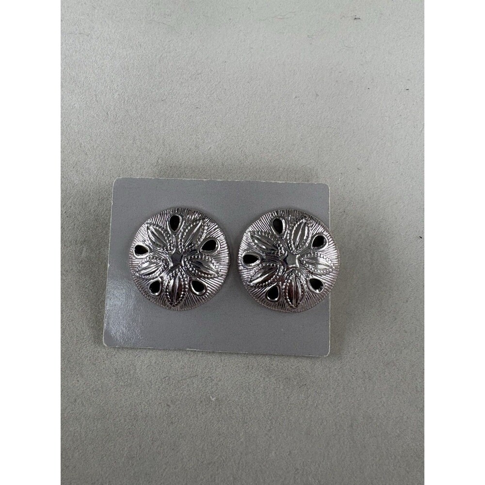 Retro Textured Silver Sand Dollar Clip Earrings Nautical Ocean Sea Theme
